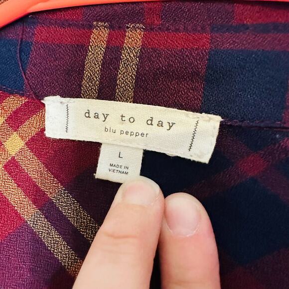 Blu Pepper Plaid Maroon Blue Checkered Flannel Button Front Shirt Size Large - Picture 5 of 11